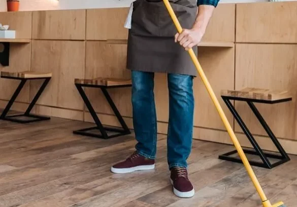 sweep-hardwood-flooring-1-square-square